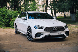 Mercedes E-Class 220